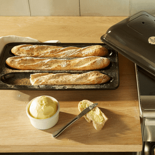 Moule à baguette fusian Emile Henry - La meilleure qualité - Cook & Bake  Belgique
